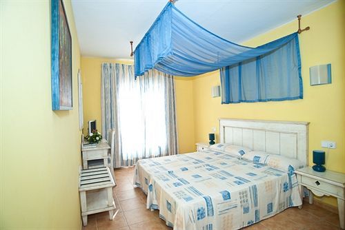 Hostal Hpc Porto Colom ภายนอก รูปภาพ